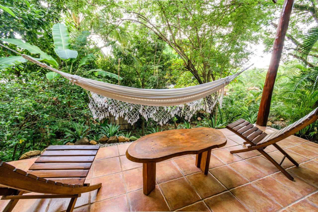 Funky Monkey Lodge Playa Santa Teresa  Exterior foto