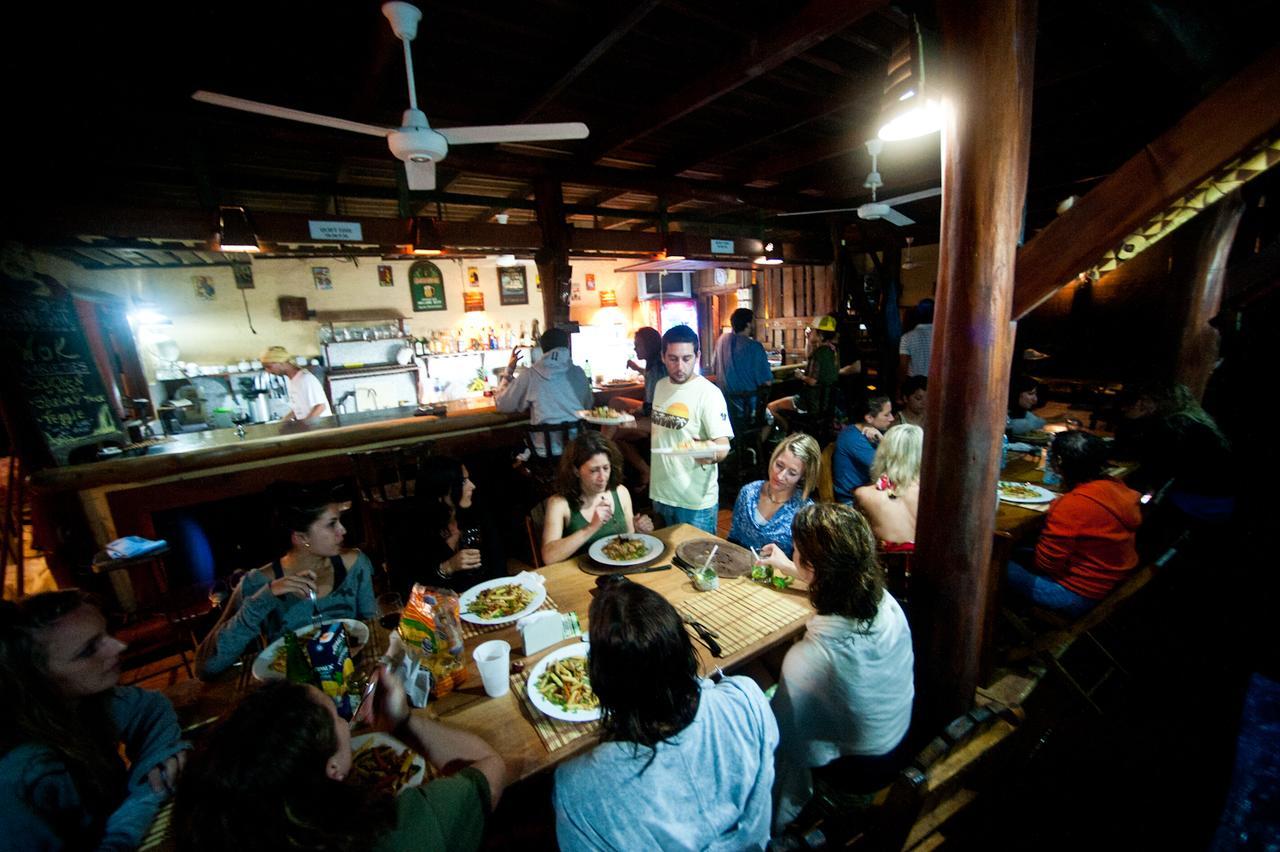 Funky Monkey Lodge Playa Santa Teresa  Exterior foto